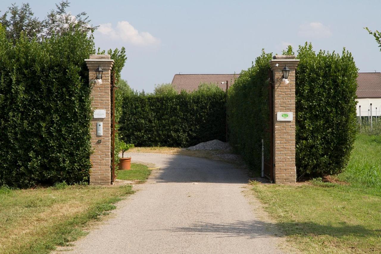 La Corte Di Anna Agriturismo San Giovanni Lupatoto Esterno foto